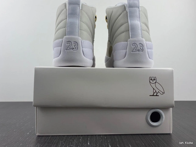 1st Kicks Jordan OVO Retro 873864-102 12 White 0716